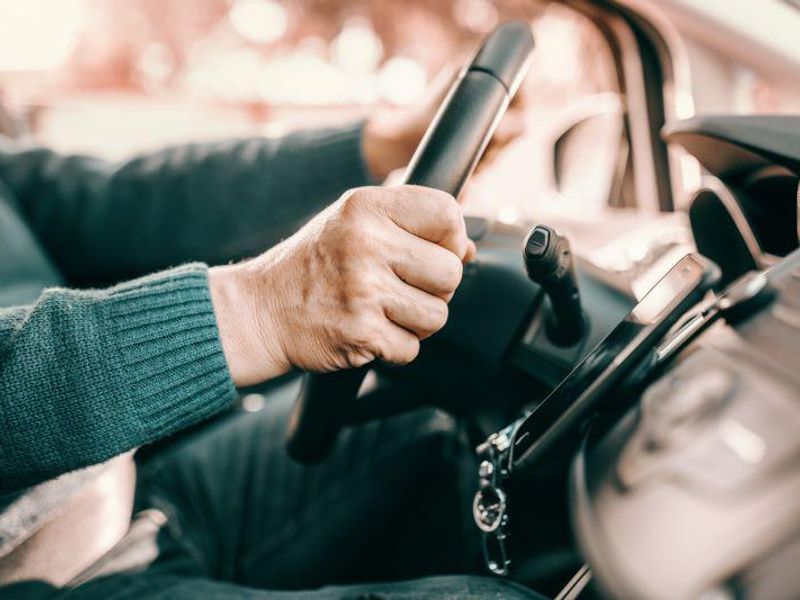 Online Decision Aid May Help Older Adults Decide When to Stop Driving