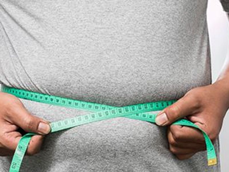 General, Abdominal Obesity in Middle Age Tied to Later Frailty Risk